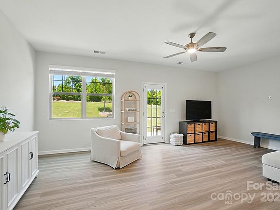 5th image of 5334 Orchid Bloom Dr