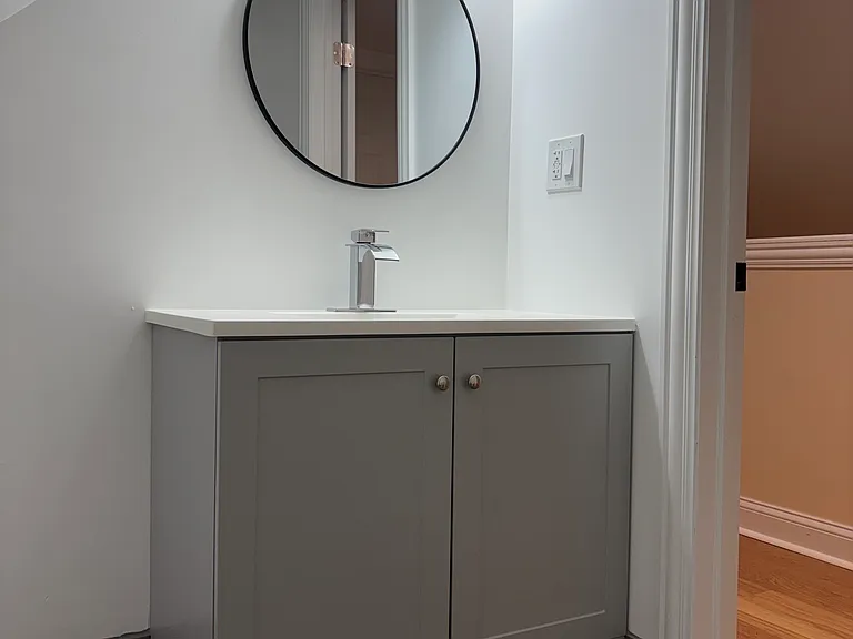 2311 W 19th St #3F — Photo 13