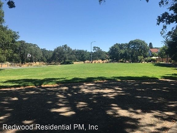 4th image of 337 La Quinta Dr
