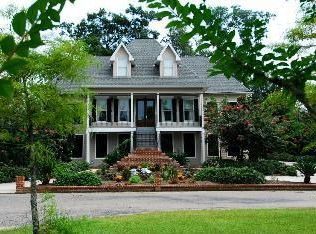 939 E 1st Ave, Covington, LA 70433