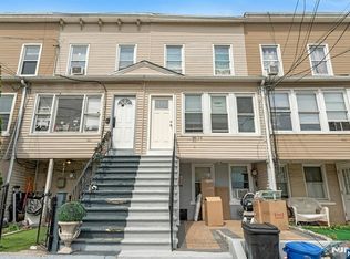 331 1/2 Forest St, Kearny, NJ 07032