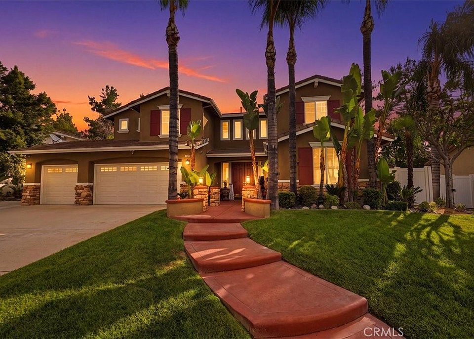 1st image of 7984 Palm View Ln