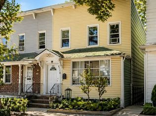 9116 110th St, Richmond Hill, NY 11418