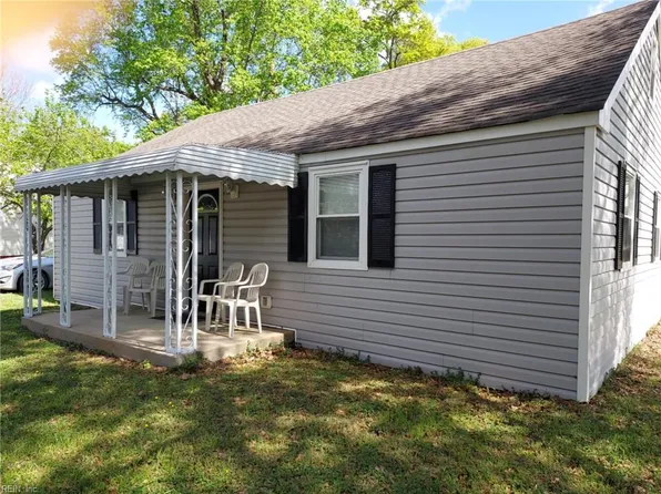 2309 Gilmerton Rd, Chesapeake, VA 23323