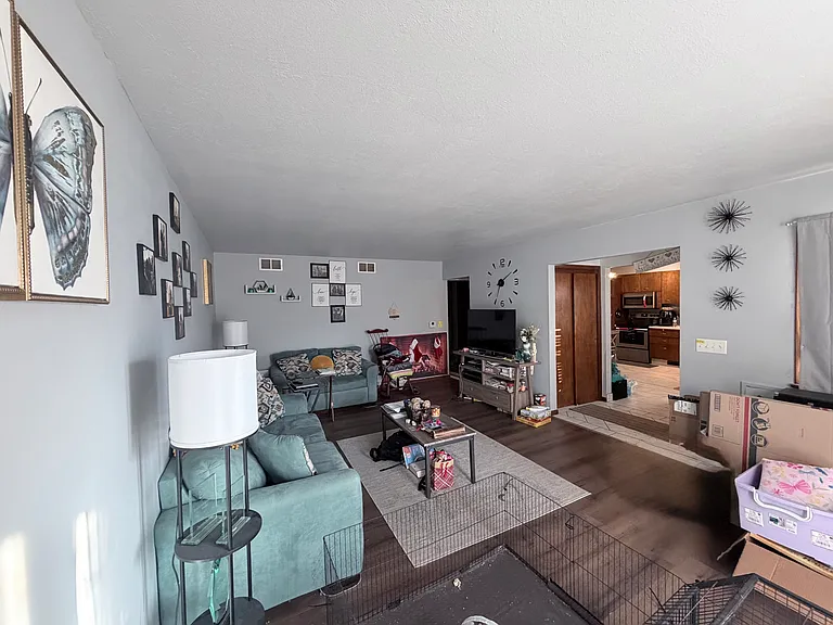 4904 Bancroft St — Photo 3
