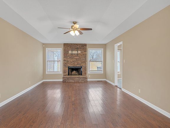 3rd image of 1742 Broadripple Dr