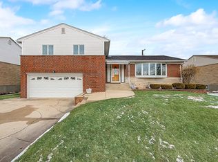 919 Norwood St, Melrose Park, IL 60160