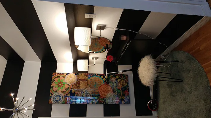 Rented by REZI | media 9