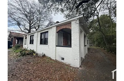 1321 Spring Hill Ave #B Photo 1