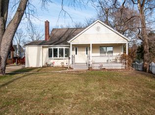 1050 E Washington Blvd, Lombard, IL 60148