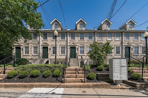641 Tompkins Ave #1 Photo 1