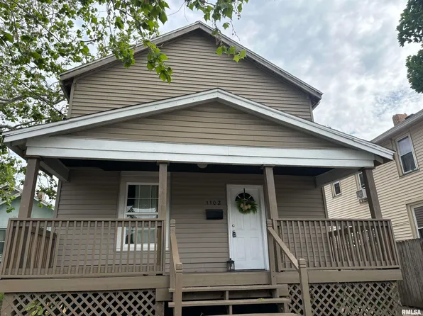 1102 Court St, Pekin, IL 61554