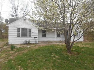 8705 E Smart Ave, Kansas City, MO 64125