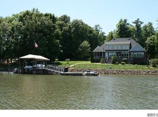 401 Sebring Dr, Belmont, NC 28012