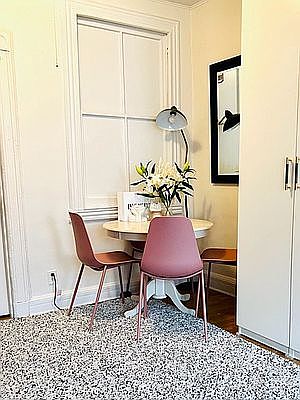 2nd image of 110 15th St #3