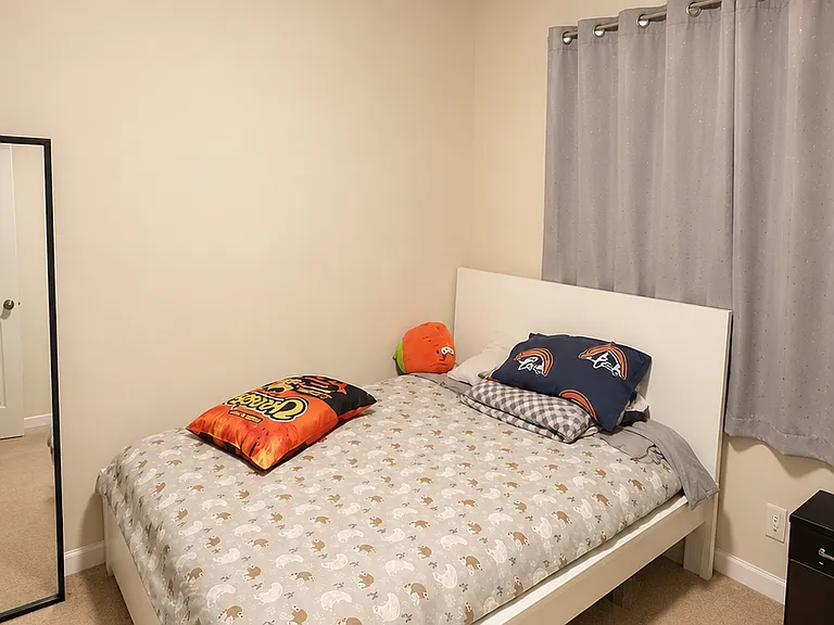 748 Carmel Ave #4 — Photo 4