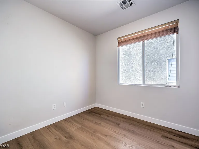7236 Victoria Oak Ct — Photo 10