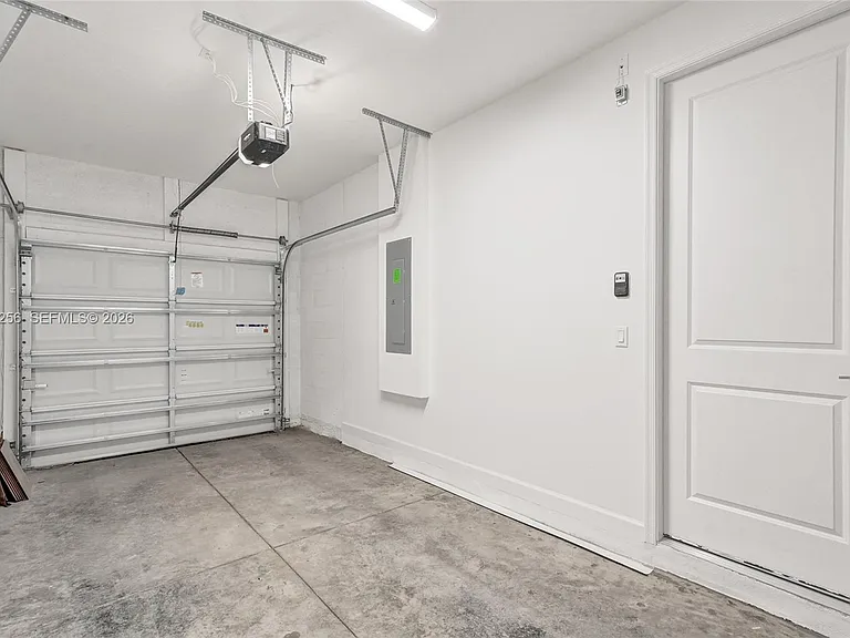 3783 Harborside Ave — Photo 33