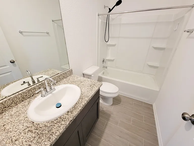 25395 Northpark Lake Dr — Photo 22