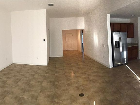 4th image of 2361 Mistral Ct