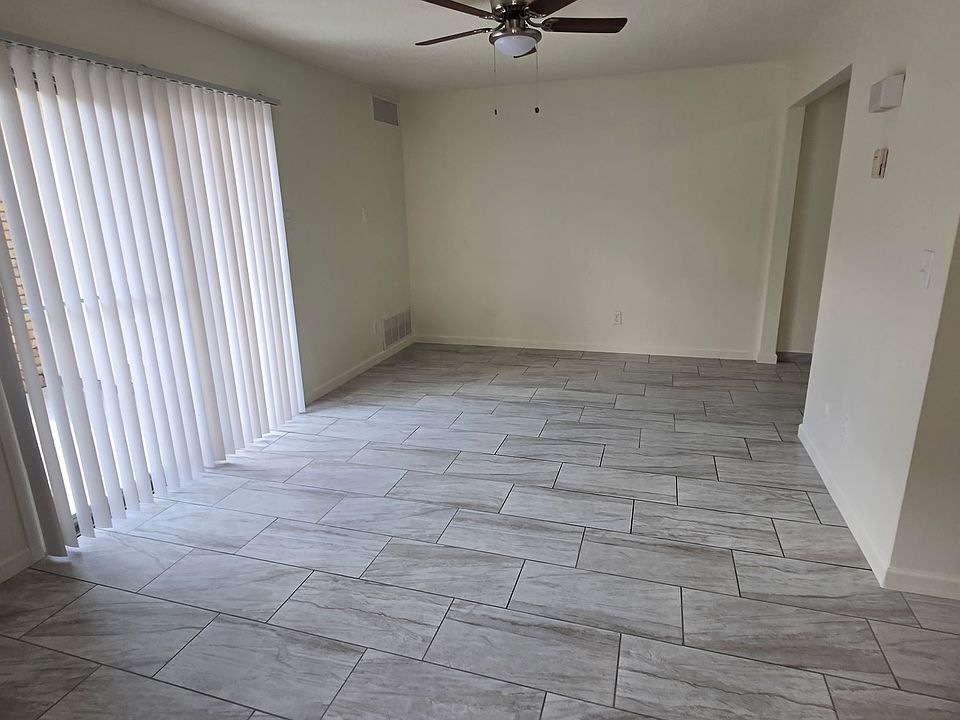 1st image of 6713 Escondido Dr