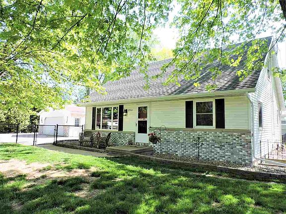 Partially fenced yard!