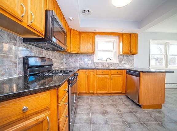 5th image of 2440 N 78th Ct APT 2