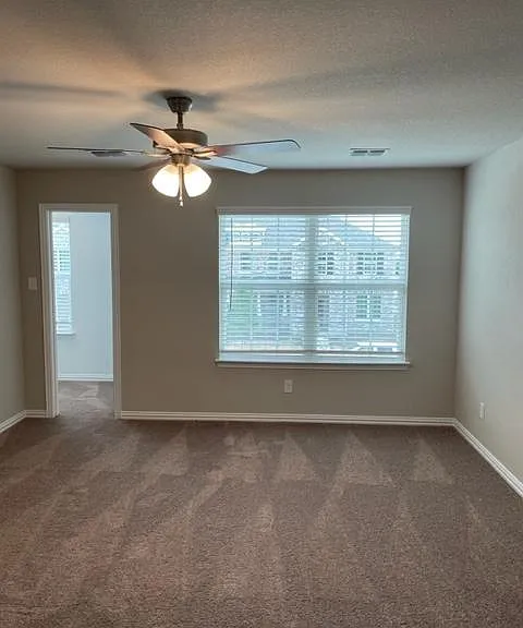 3714 Malibu Dr — Photo 12