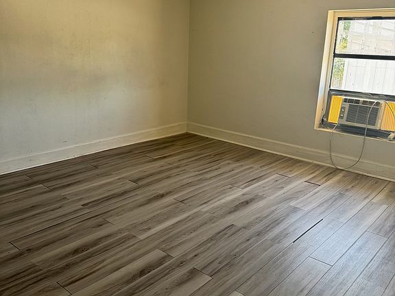 5th image of 53 Bluff Lake Rd #2