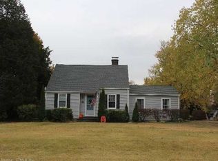 29 Carter Ln, Cheshire, CT 06410