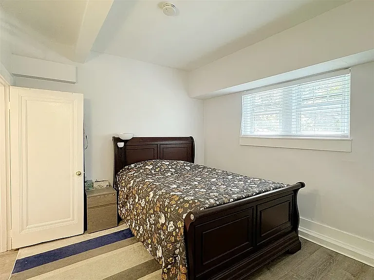 195 Thomas Burgin Pkwy #205 — Photo 4