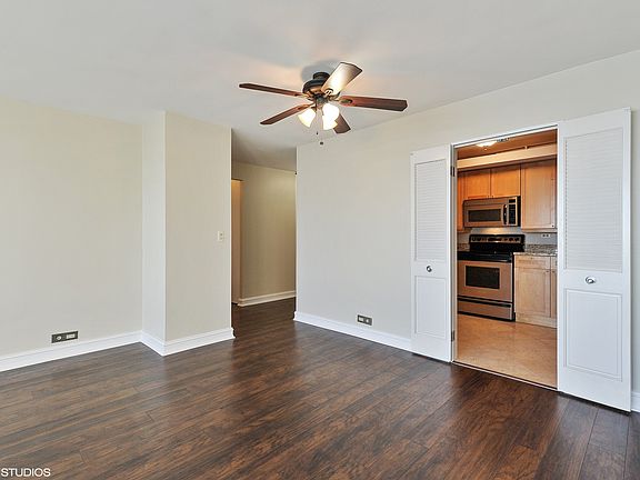 5th image of 155 N Harbor Dr APT 2611