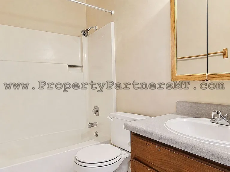 504 S 20th Ave — Photo 21