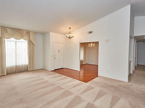 5th image of 14138 Calle Contesa