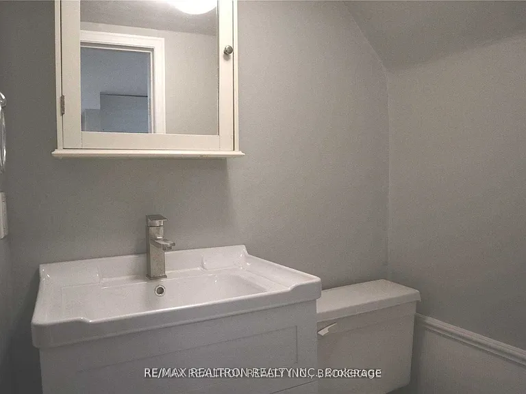 226 Church St — Photo 4