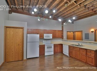 300 N Phillips Ave APT 305, Sioux Falls, SD 57104