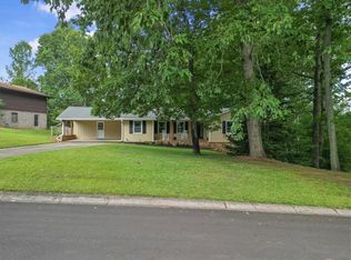 4941 Bedell Rd NE, Roswell, GA 30075