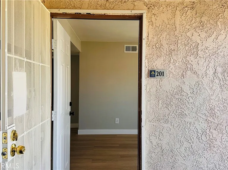 1333 Massachusetts Ave #201 — Photo 2