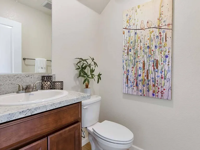 749 Ephesus Ave — Photo 20