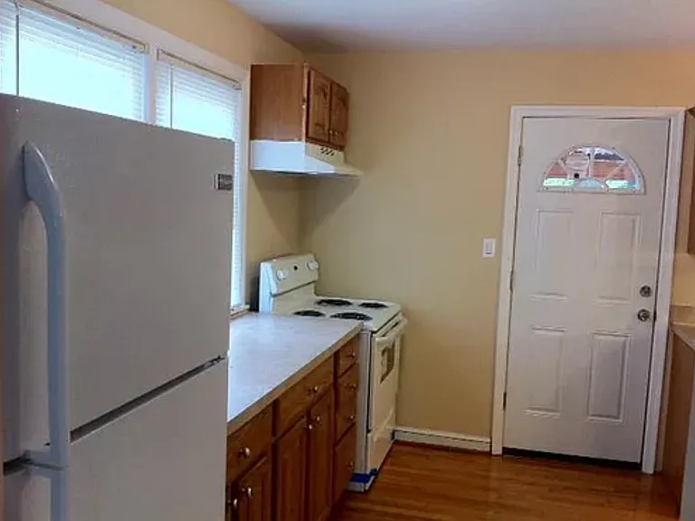 5023 Kenesaw St — Photo 6