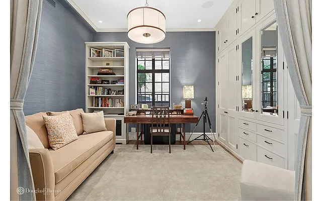 Rented by Douglas Elliman | media 24