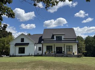 314 Oakmere Ln, Lafayette, TN 37083