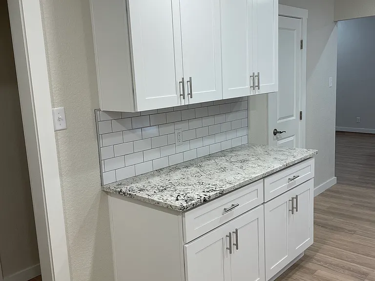 8021 Miles Dr — Photo 15