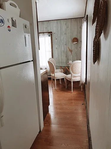 4 Mill St #B Photo 1
