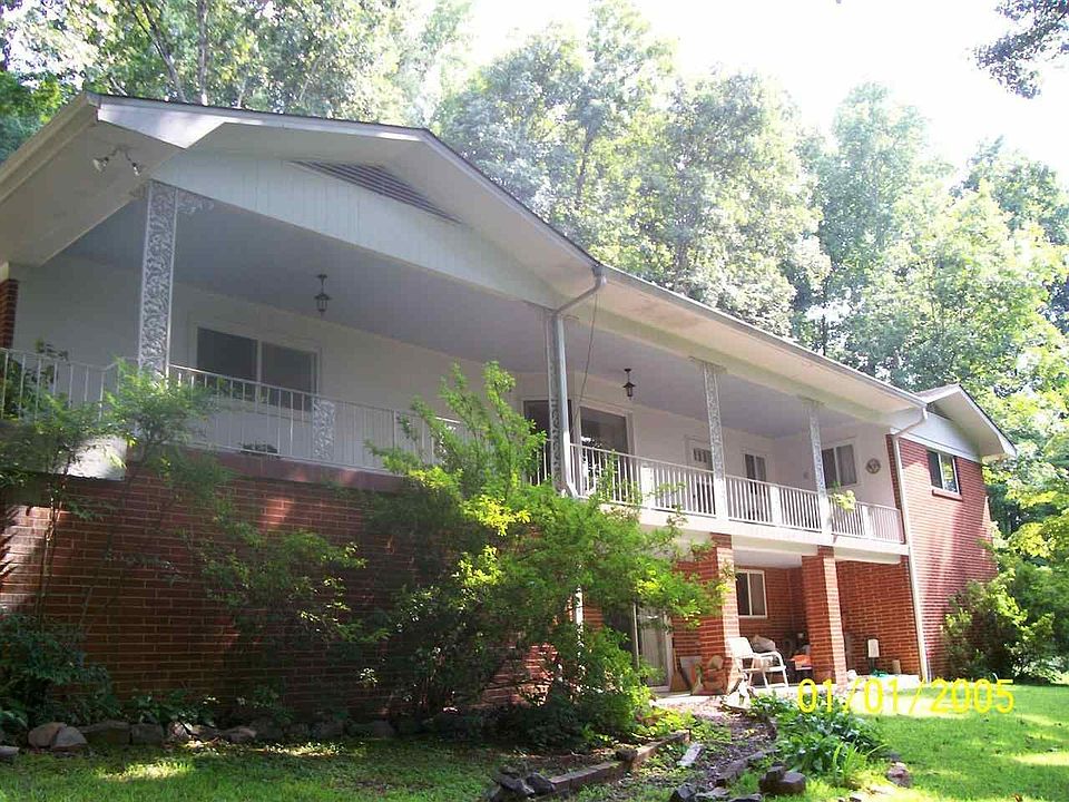 1st image of 720 Blueberry Hill Rd NW