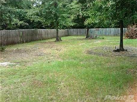 2nd image of 219 Oakwood Ct