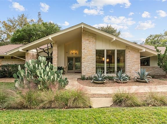 3rd image of 7360 Paldao Dr