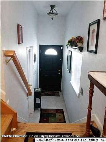 1st image of 307 Sharrott Ave