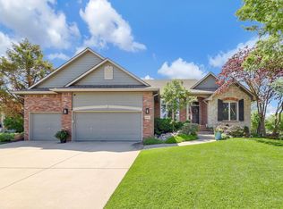 6505 W Shadow Lakes St, Wichita, KS 67205