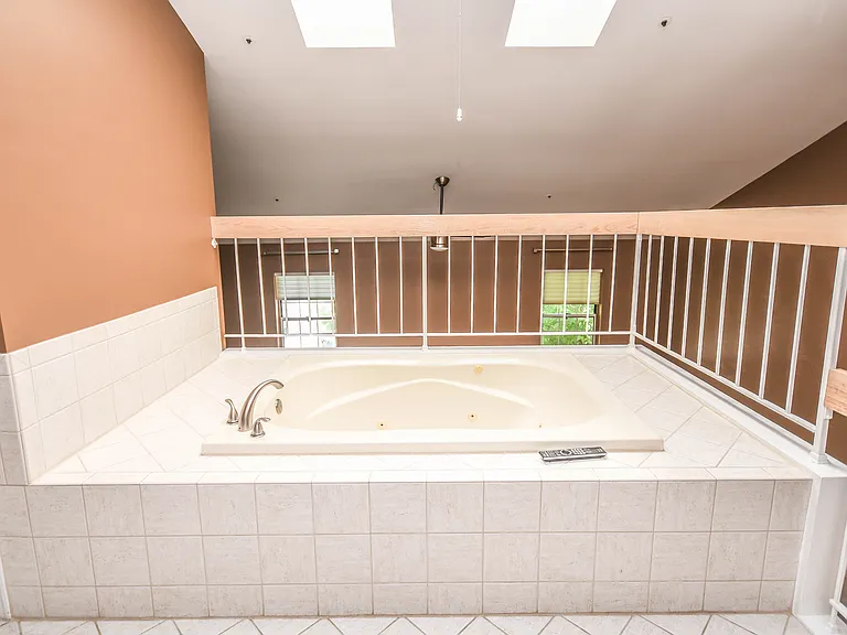 5918 Edson Ln — Photo 37